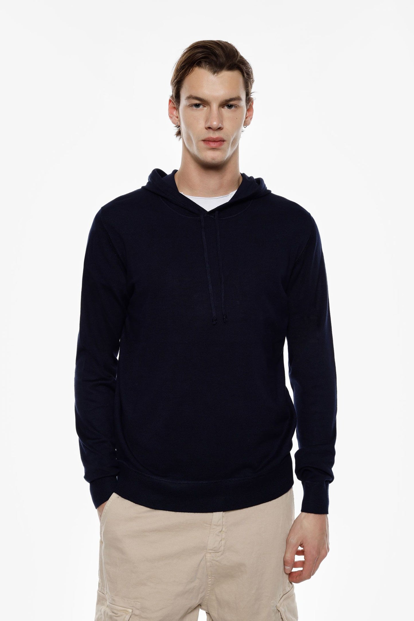 CAMISOLA DE MALHA COM CAPUZ