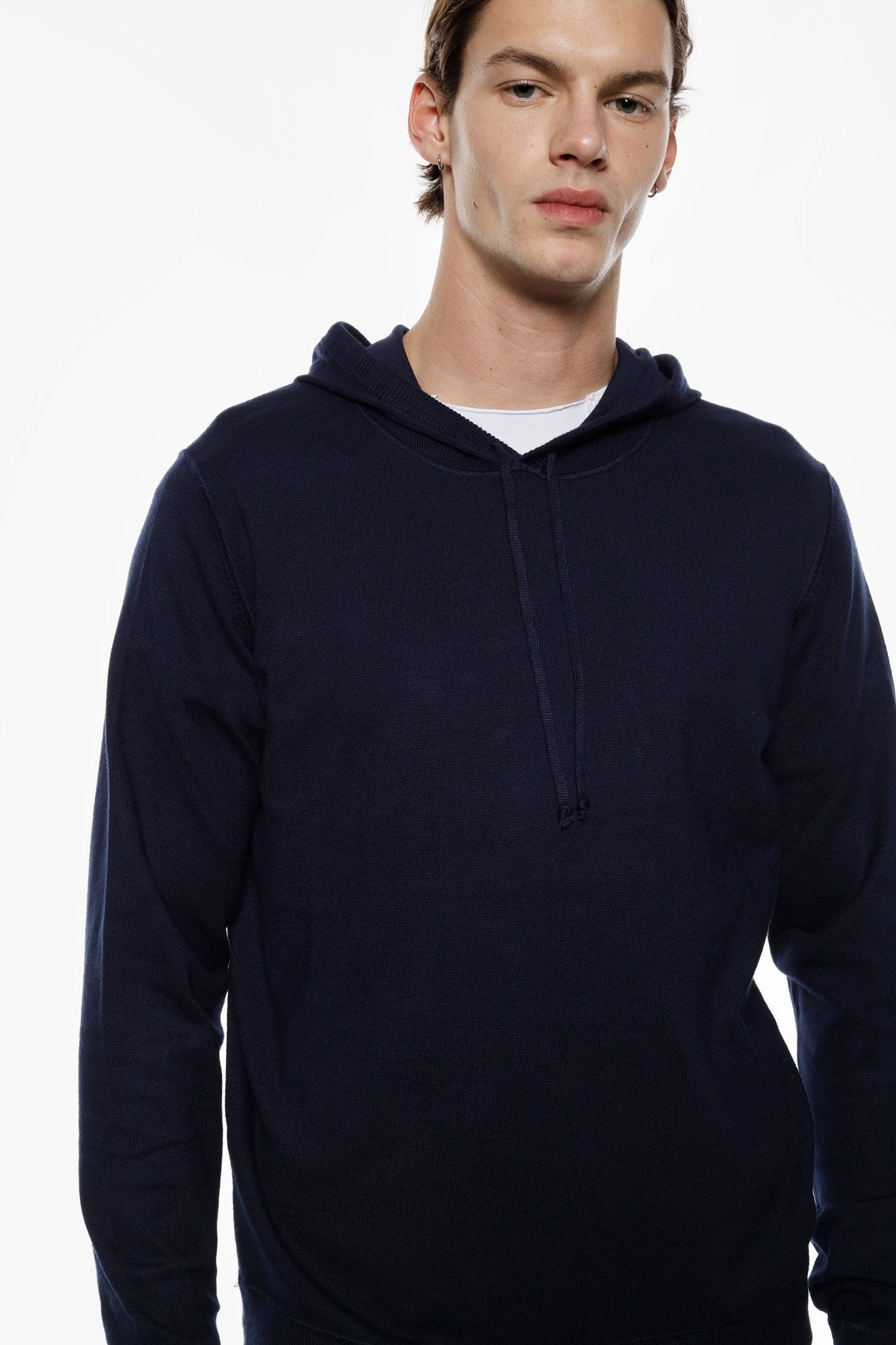 CAMISOLA DE MALHA COM CAPUZ