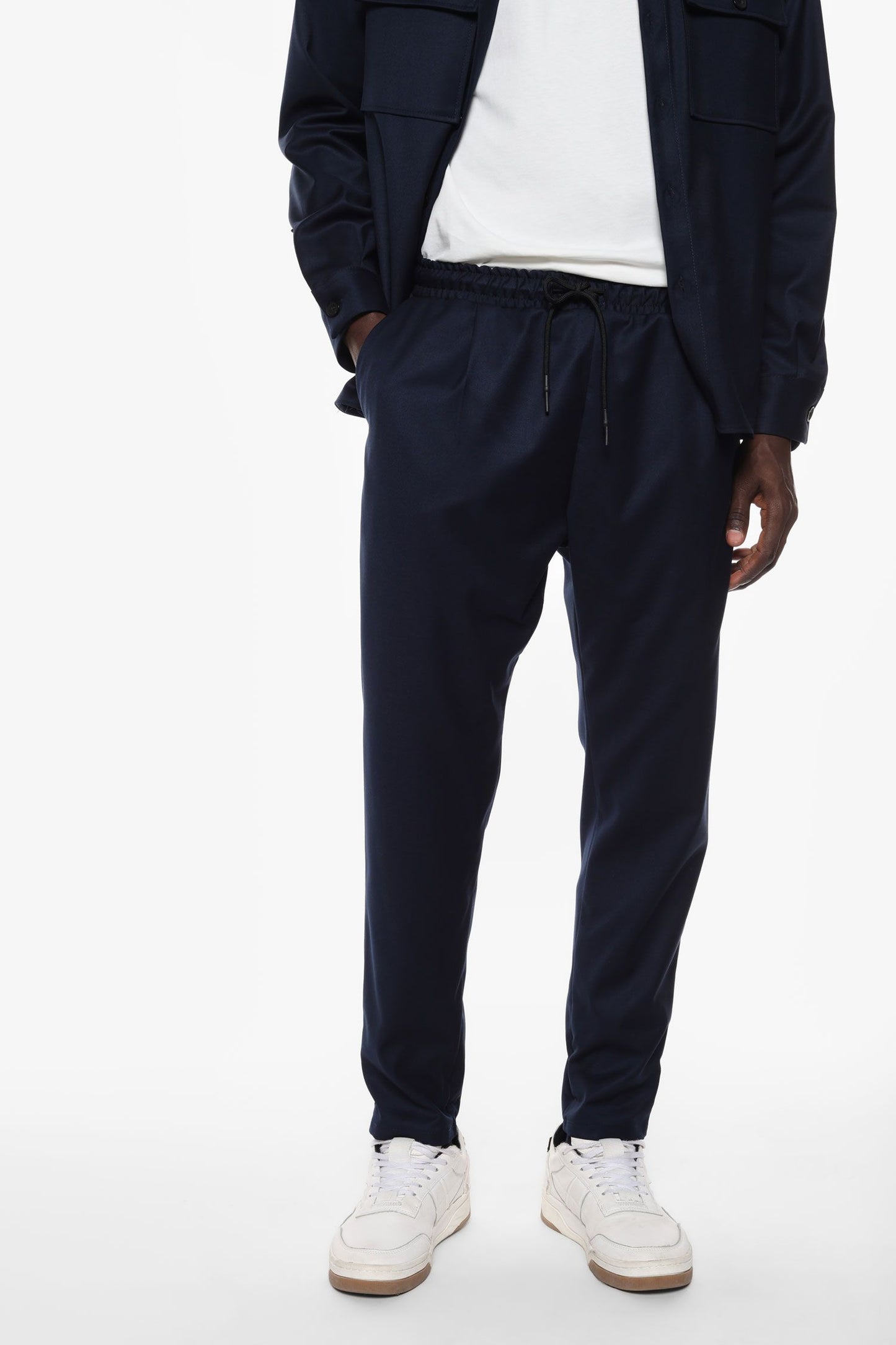 CALÇAS COM CÓS ELÁSTICO