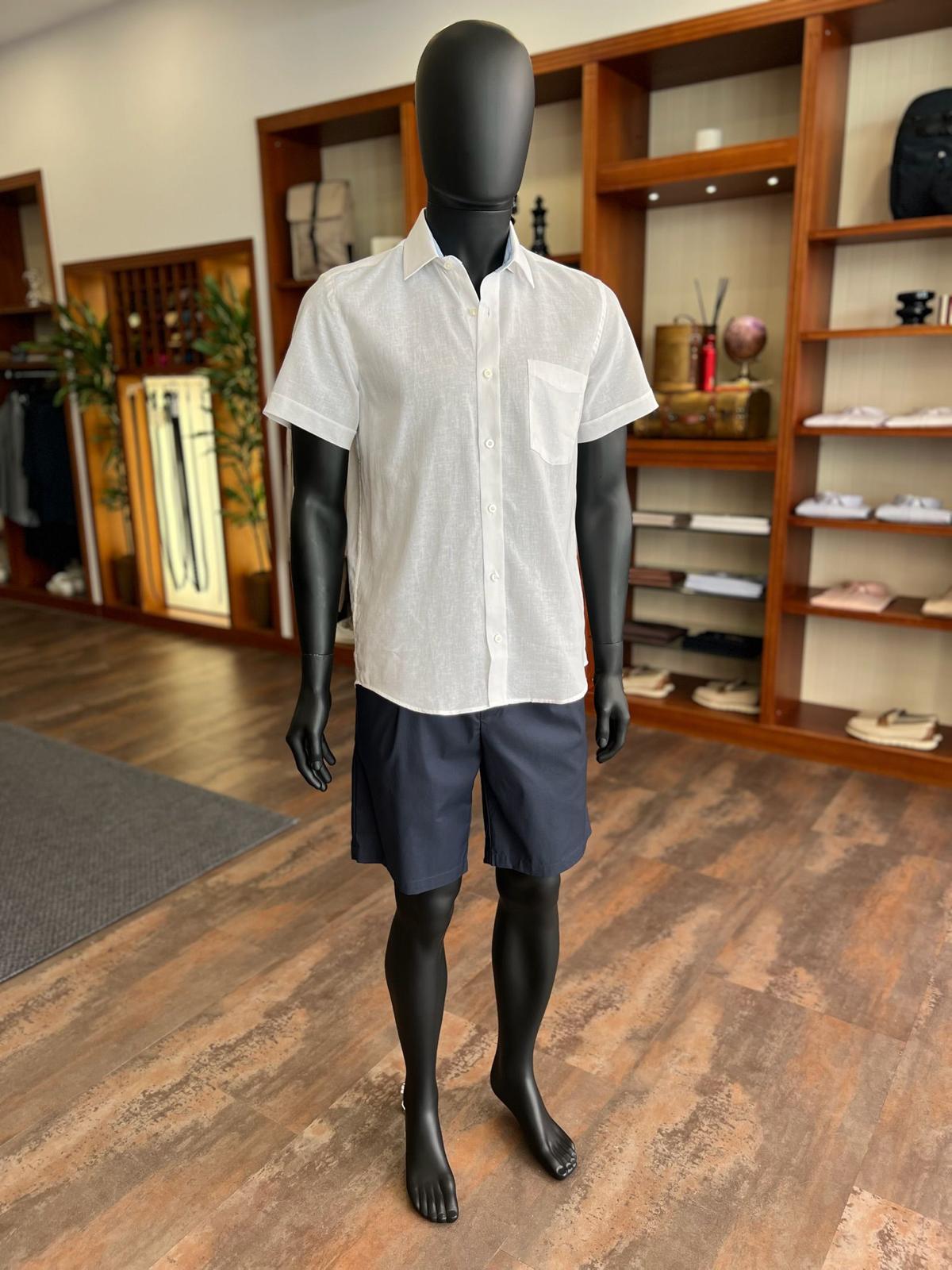CAMISA COM BOLSO